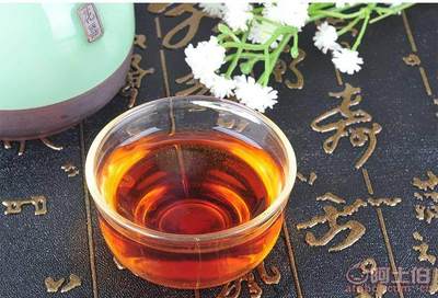 品味正宗，韻香醇厚——長(zhǎng)泰縣韻晗天香茶葉經(jīng)營(yíng)部特級(jí)正山小種紅茶禮盒
